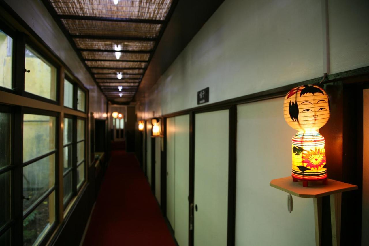 Nurukawa Onsen Hotel Hirakawa Buitenkant foto